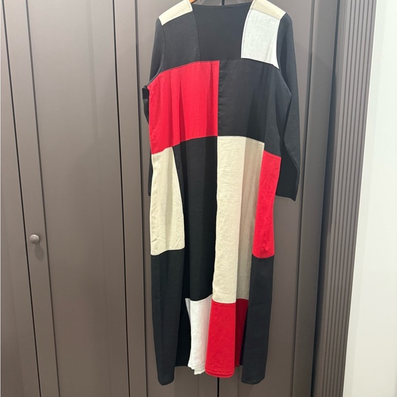 Color Block Maxi Dress - Picture 3 of 3